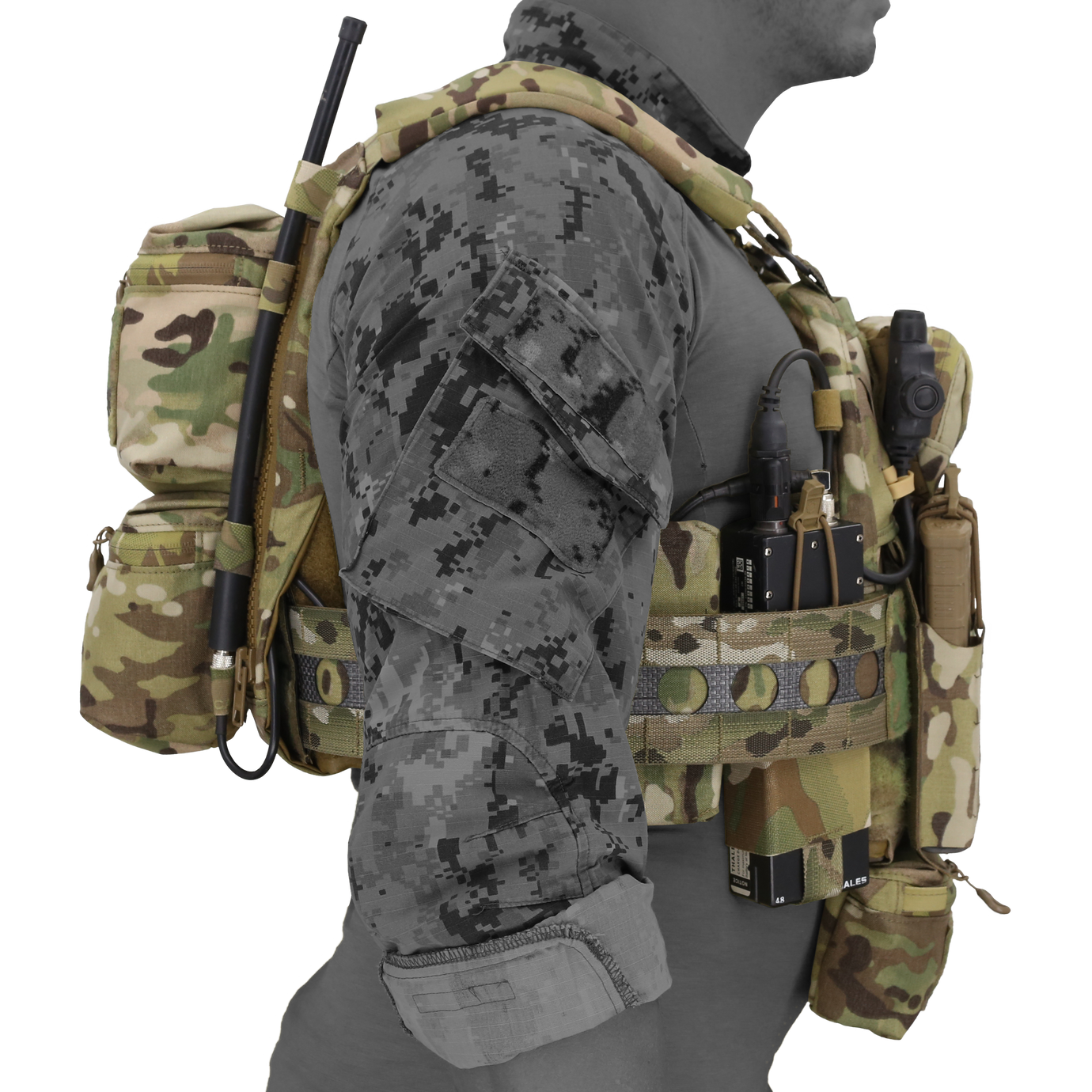 CHEST RIGS  + CARRIERS
