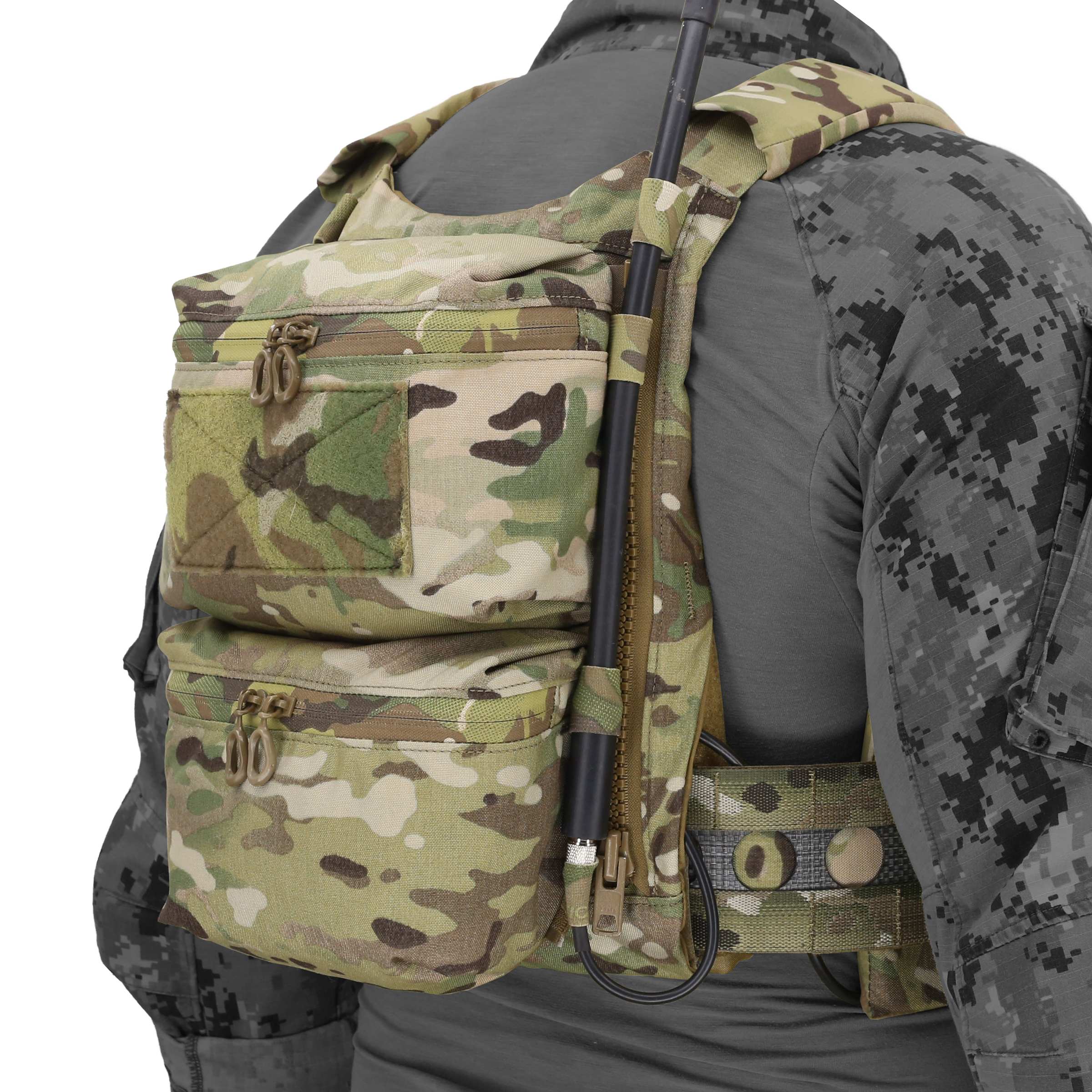 ADAPT BACK PANEL DOUBLE POUCH
