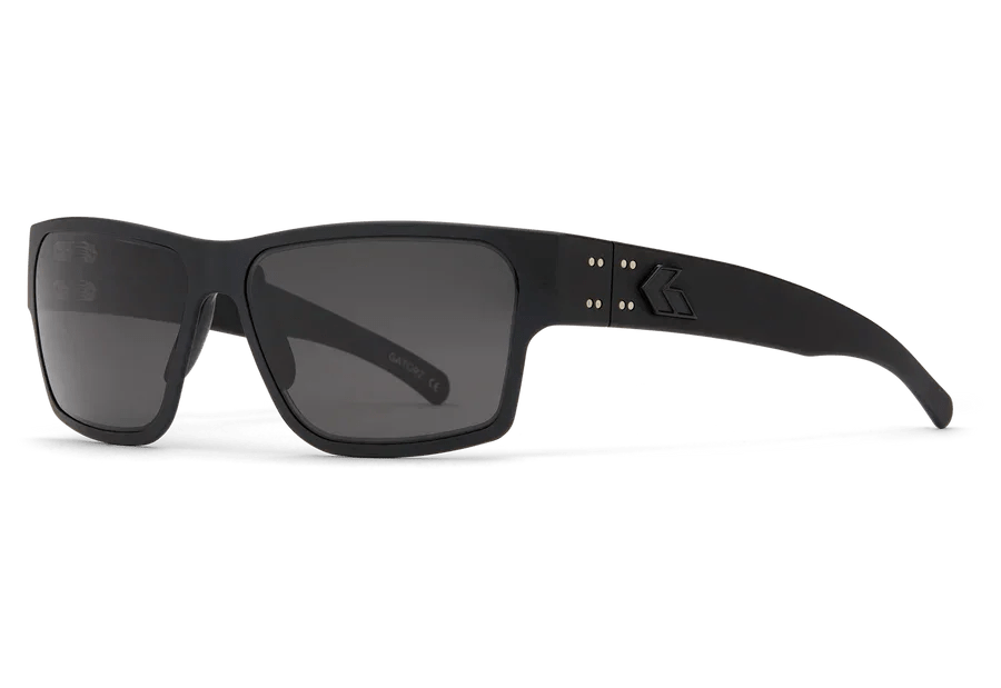 EYEWEAR