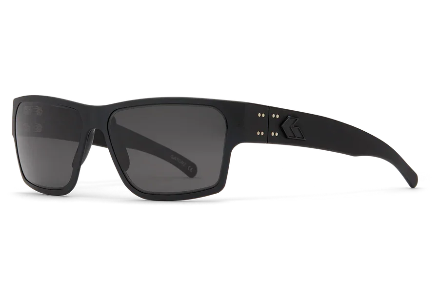 EYEWEAR